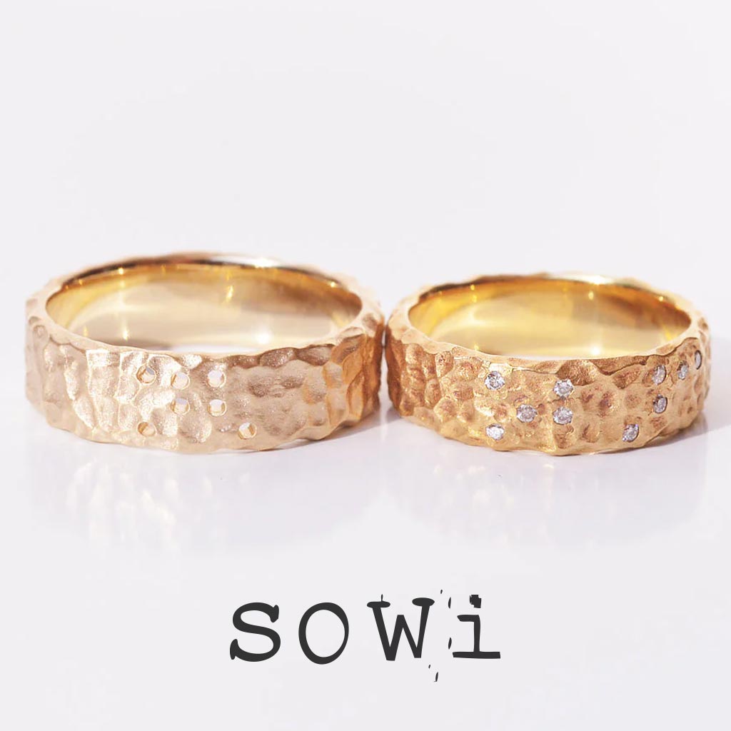 ソーイの結婚指輪　ぽつぽつ